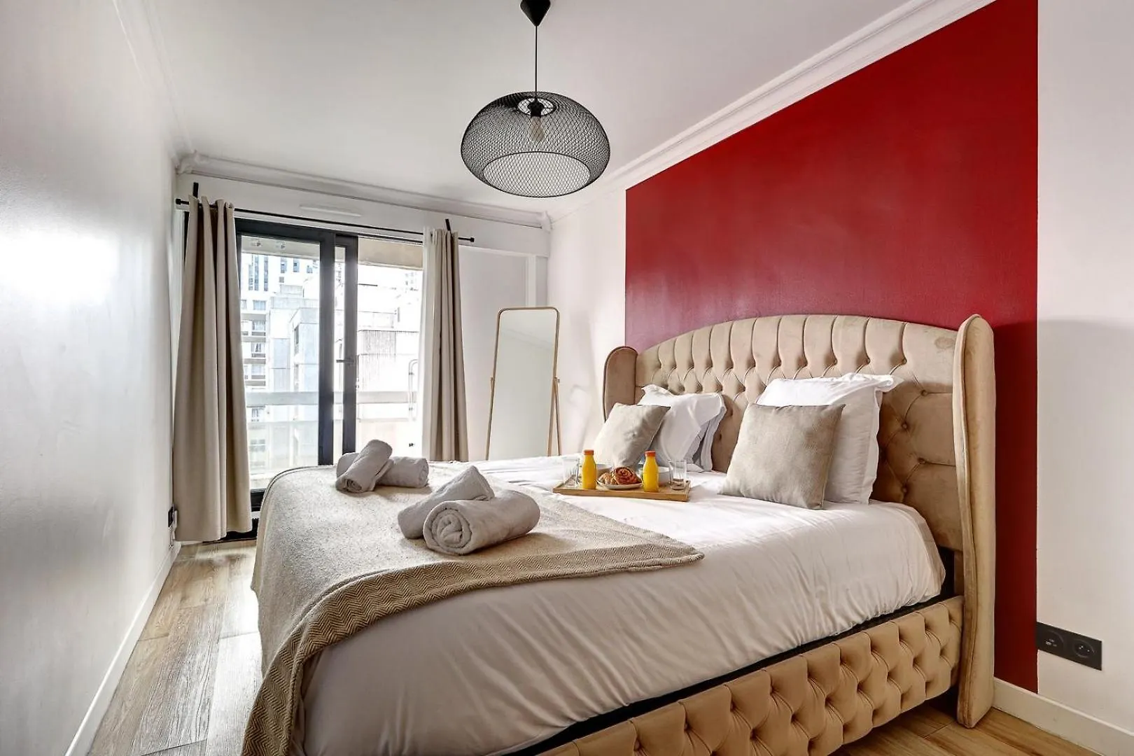 5020 Suite Curial - Chic Apartment Paris 19Th France