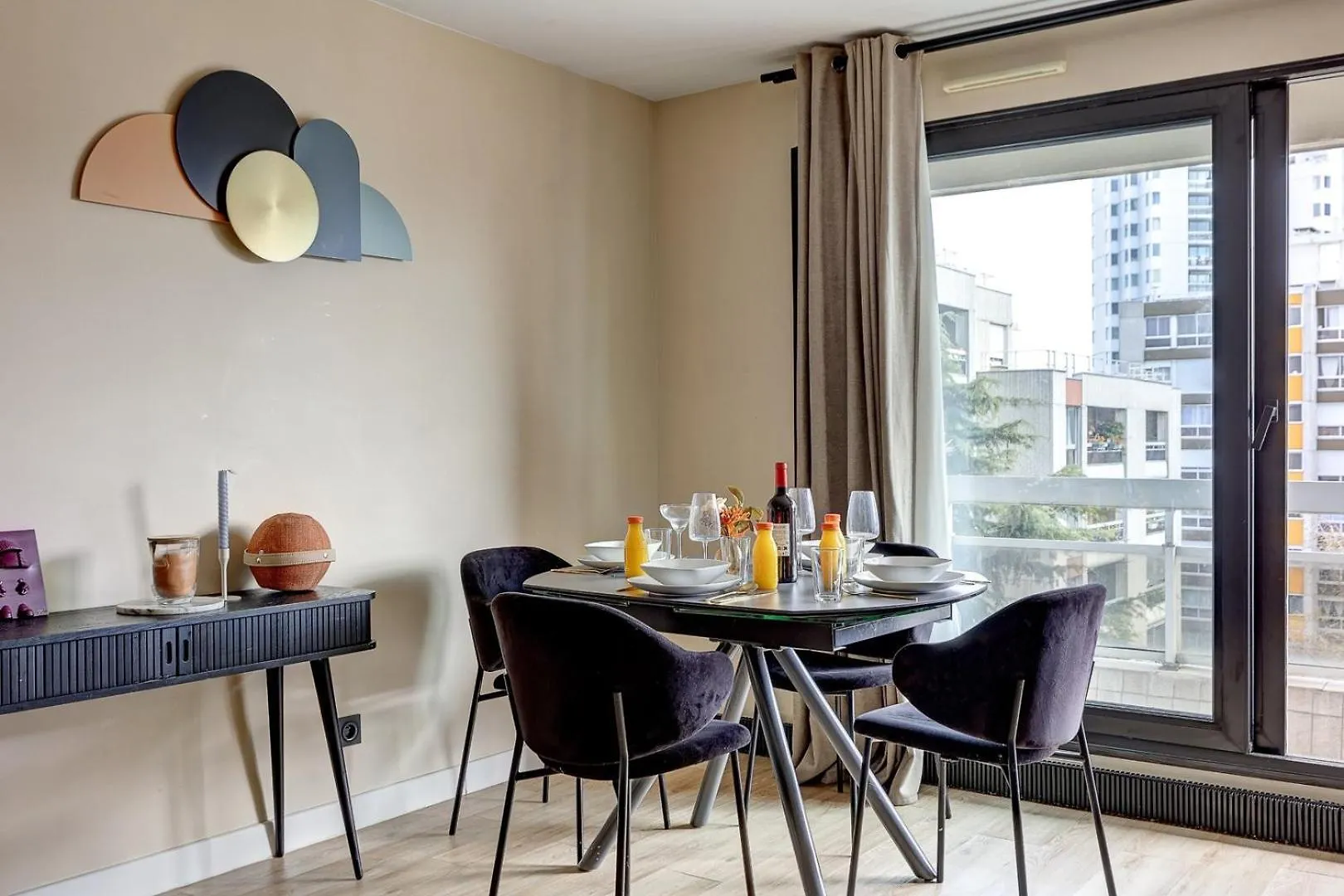 5020 Suite Curial - Chic Apartment Paris 19Th