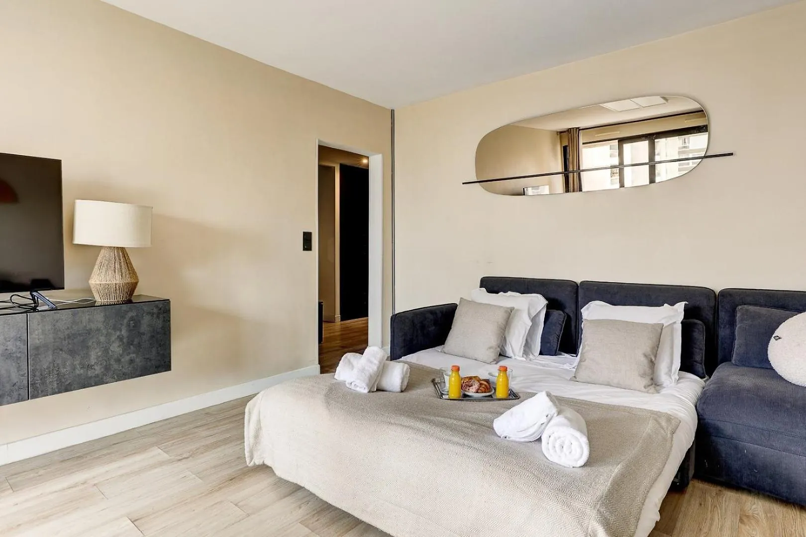 5020 Suite Curial - Chic Apartment Paris 19Th